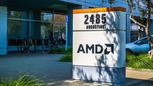 AMD stock price forecast 2025: the plot thickens