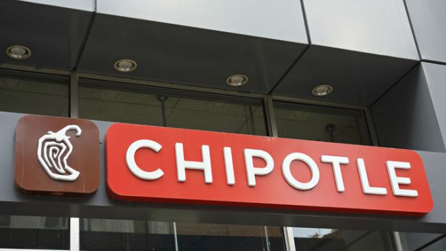 These 2 stocks reporting earnings next week often beat estimates