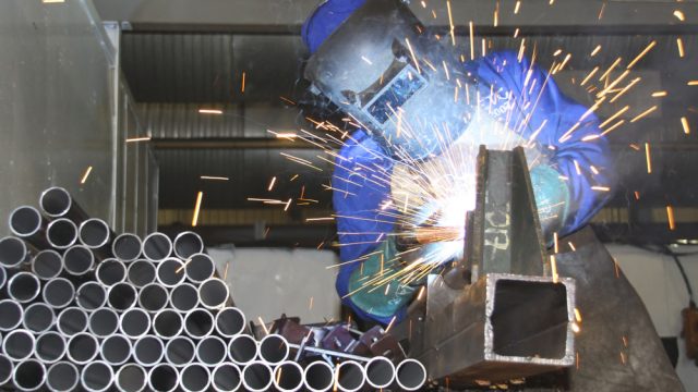 After US tariff pause, Mexico pushes for 90% compliant exports